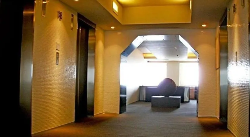 Century Royal Hotel Sapporo 4*,